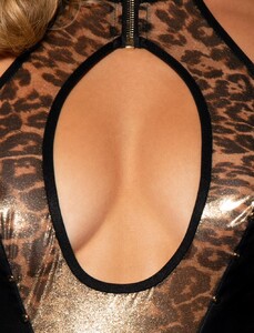 Briony_Bodysuit_Front_Zoom_9af97e65-5352-49b3-9442-76d26c8fb933.jpg