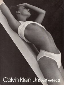 CKUnderwearAdVgUS0384.thumb.jpg.1c00de6fb0ac212ae8657ba0c15baefd.jpg