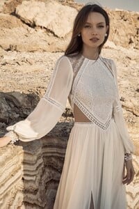 Clara-bridal-Gown-9-boho-1-scaled.jpg