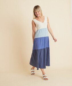 Corinne_Maxi_Dress_Blue_Colorblock38249-FINAL-v2.thumb.jpg.ccb0ee32c14663efcaf7b16c24300bb6.jpg