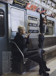 Demarchelier_US_Vogue_July_2006_03.thumb.jpg.079fb75ffe0795fc9a7cee14c7eb9dfc.jpg