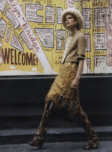 Demarchelier_US_Vogue_July_2006_04.thumb.jpg.ca422f3c6b33df6c6ecdc4a72ad60a4f.jpg