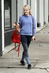 Evanna-Lynch-22.jpeg