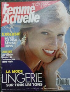 FemmeActuelleFr0989no259cover.thumb.jpg.16327ff2a3703222804e50eaf2b0293d.jpg