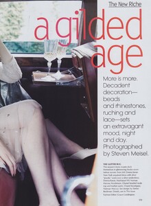 Gilded_Meisel_US_Vogue_September_1999_02.thumb.jpg.b7ee78b756c5feb080c5d66d11b26b04.jpg
