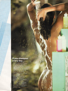 GlamourUS0584Scoops02.thumb.jpg.f213d6d4463f5e428db359cdbd12e65c.jpg