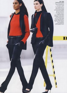 Indelible_Testino_US_Vogue_July_2010_05.thumb.jpg.4a92585a9bc6b47507f3caeb94077dd3.jpg
