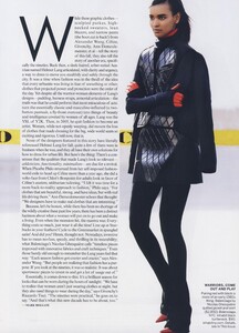 Indelible_Testino_US_Vogue_July_2010_06.thumb.jpg.00f987d95d36d7f5eef07ca8d420db40.jpg