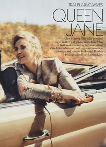 JL_Kim_US_Vogue_August_2011_02.thumb.jpg.ac016a21c8c889d7cdb64d5912f59639.jpg