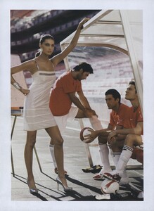 Jansson_US_Vogue_March_2007_09.thumb.jpg.03588296232a9606e6c6a238cb8a5b46.jpg