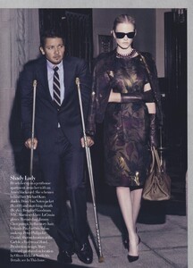 Klein_US_Vogue_October_2010_08.thumb.jpg.20eda28792ced8d0d13c27466db9338a.jpg