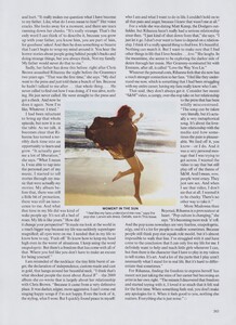 Leibovitz_US_Vogue_April_2011_08.thumb.jpg.8ee5e06bad5475349e8b6560db2d715a.jpg