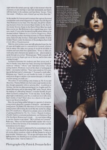 Lindbergh_Demarchelier_US_Vogue_December_2011_03.thumb.jpg.87e5e87c1edcd330b30ba001a24a5c02.jpg