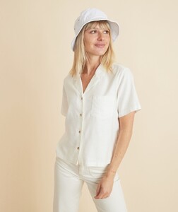 Lucy_SS_Resort_Shirt_White37332-FINAL-v2.thumb.jpg.e6a1717bcac4b33d91620046313f494b.jpg