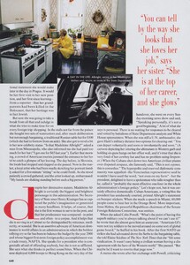 MA_Leibovitz_US_Vogue_September_1997_03.thumb.jpg.4a1e488af1bfc794b40801d3d50bcd7a.jpg