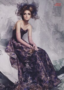 McDean_US_Vogue_March_2008_10.thumb.jpg.54fd2c815d279fe64baa906b64c59d92.jpg