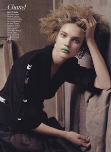 Peerless_Meisel_US_Vogue_January_2008_07.thumb.jpg.c8ea54ca6c3eb61e4a860819530f9060.jpg