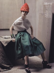 Peerless_Meisel_US_Vogue_January_2008_15.thumb.jpg.de2238336b6f0678bba361b2c845b7ec.jpg