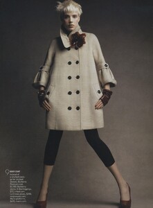 Perfect_Demarchelier_US_Vogue_March_2007_09.thumb.jpg.27c975516bcf210be321c2ecb80a1fef.jpg