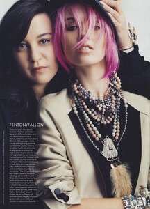 Pride_Roy_US_Vogue_November_2011_04.thumb.jpg.13f1beb7669454f2899bb174450a4068.jpg