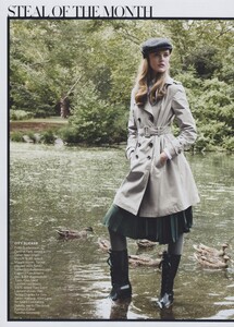 Rain_Demarchelier_US_Vogue_October_2010_01.thumb.jpg.a876509daff1400ab333a83e4935b62b.jpg