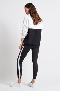 S26-20AJ3076_Saga_Legging_Black_White-20442-Aje-1996.jpg