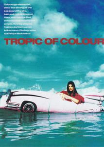 Shana_TropicOfColourHarpersQueenUKJuly93-02.thumb.jpg.5ad3803d30774b03baca66f7ce218365.jpg