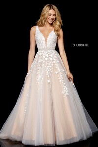 Sherri-Hill-11335-ivory-nude-40505.thumb.jpg.bbb0ceb57e5121c7ce6f95ef09eaed44.jpg