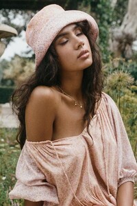 Spell-RaeBucketHat-Peach-RaeGown-000039640001_1000x1000.jpeg