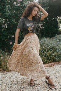 Spell-SundownKerchiefSkirt-Spice-000039670004_1000x1000.jpeg