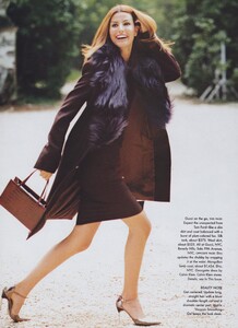 Svelte_Meisel_US_Vogue_September_1997_03.thumb.jpg.90a8deec5c28f8466983d36629a50552.jpg