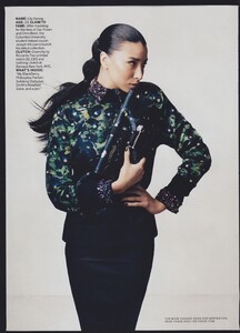 Taking_Roy_US_Vogue_July_2011_05.thumb.jpg.334e3a43fcb06194b6d2da33544e1a1b.jpg