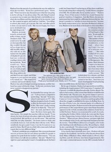 Testino_US_Vogue_July_2006_07.thumb.jpg.6f93b29515580eca2e0eaa1f80fcd3a4.jpg