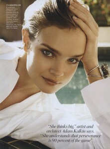 Testino_US_Vogue_March_2007_14.thumb.jpg.d0e4ce4694894ae916229b57ddaabac7.jpg