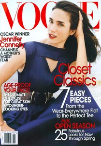 Testino_US_Vogue_November_2007_Cover.thumb.jpg.7f06be635746a00c014aa3f2bc36bcfd.jpg