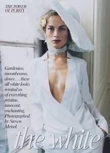 White_Meisel_US_Vogue_March_2002_01.thumb.jpg.65489e5c5aedbac72afcbbb2f2e1e542.jpg