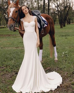 ariamobridal_162476190_2687511371488000_3468205084816049943_n.jpg