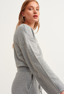 belden-baglamali-crop-sweat_grey-melange-gri_5_enbuyuk.jpg