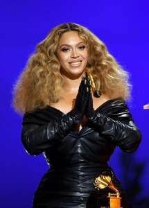 beyonce-knowles-grammy-awards-2021-0.jpg