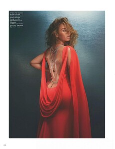 beyonce-vogue-uk-december-2020-issue-13.jpg