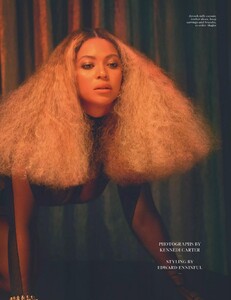 beyonce-vogue-uk-december-2020-issue-3.jpg