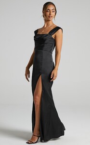 black_s011262__6.jpg