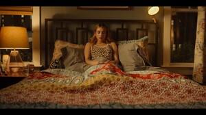 cap_Holidate.2020.720p.NF.WEB-DL.x264-CMRG_01_10_53_80.jpg