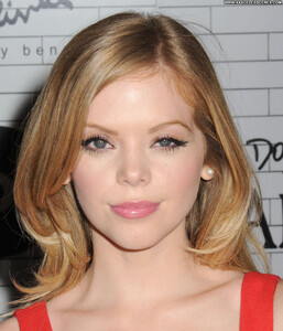 dreama-walker-australia-celebrity-sultry-doll-nice-pretty-cute-gorgeous-1.jpg