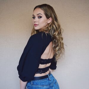 https___ep6.xhcdn.com_000_160_826_826_1000.jpg