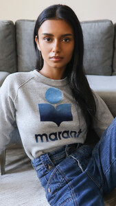 imara3044019dd2_q1_2-0.jpg