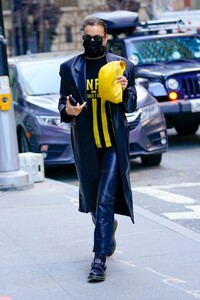 irina-shayk-in-all-leather-new-york-03-04-2021-1.thumb.jpg.5f26f6efcb9cf9246ec8a0e7059bbfa5.jpg