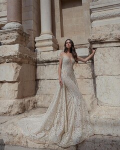julievinobridal_159666311_430980571317818_3809398442258183980_n.jpg