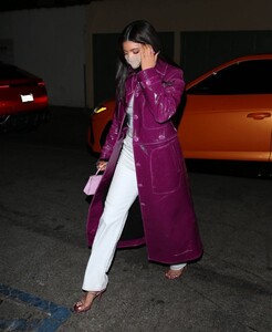 kylie-jenner-out-for-dinner-at-craig-s-in-west-hollywood-03-07-2021-0.jpg