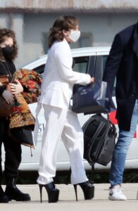lady-gaga-at-leonardo-da-vinci-international-airport-in-rome-03-04-2021-0.jpg